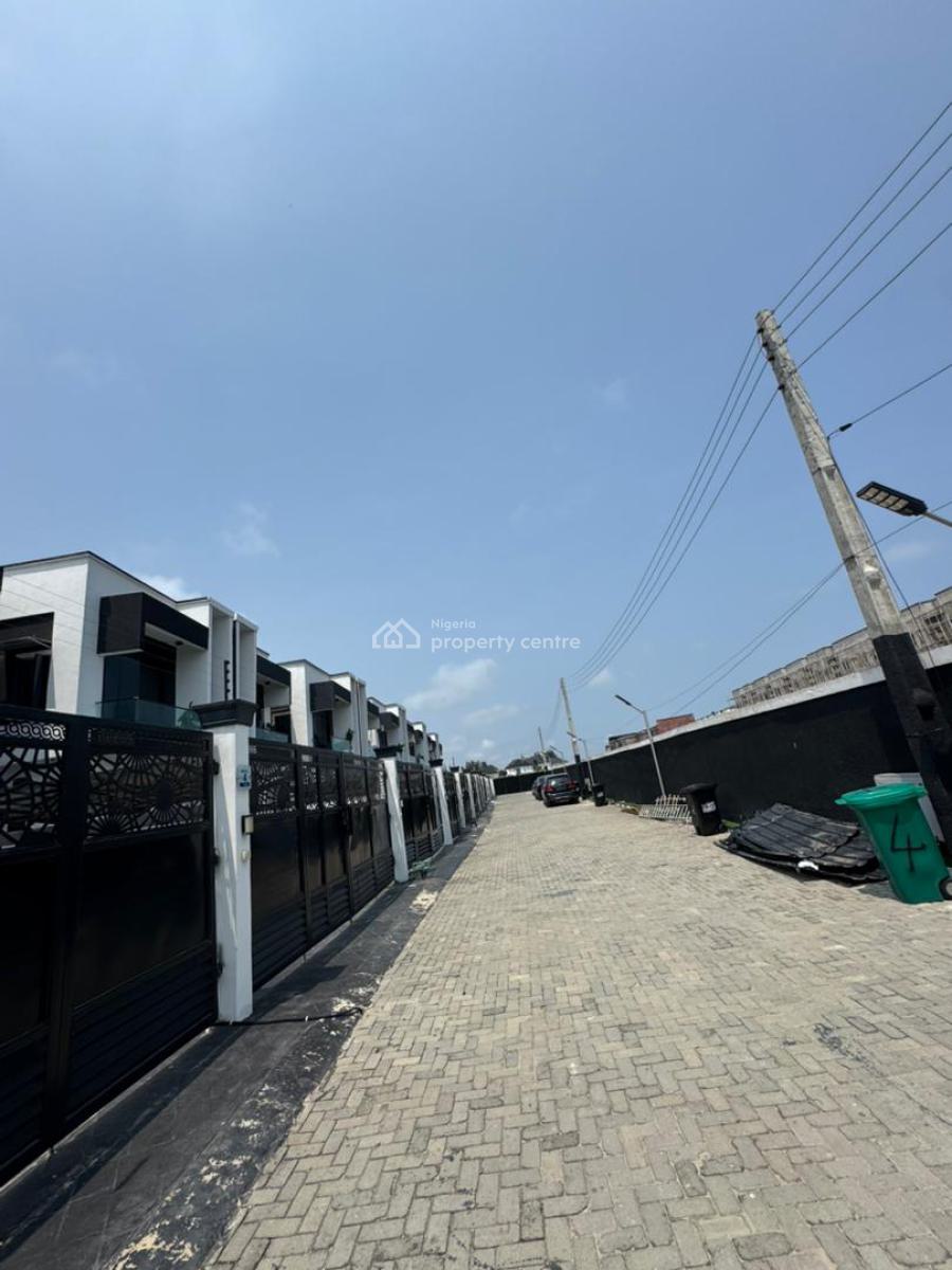 Magnificent 4 Bedroom Duplex with Bq, Royal Pine Estate, Orchid Road Before The Roundabout, Lekki Lagos., Lekki, Lagos, Detached Duplex for Sale