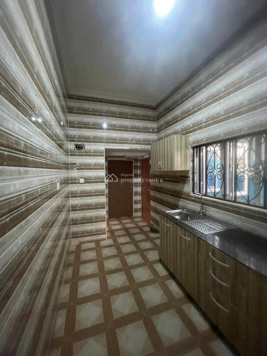 a 2 Bedroom Duplex, Lekki Phase 1, Lekki, Lagos, Terraced Duplex for Rent