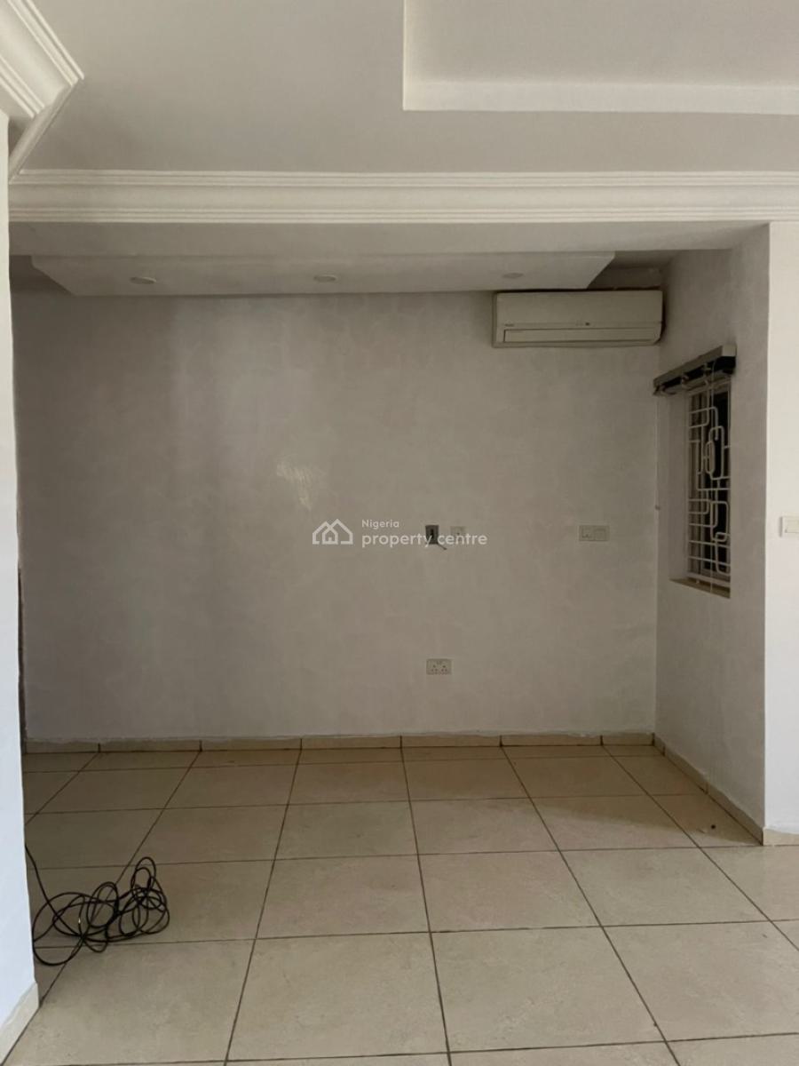 Standard 3bedroom on The First Floor Serviced with Acs , Gas Cooker, Katampe, Abuja, Flat / Apartment for Rent