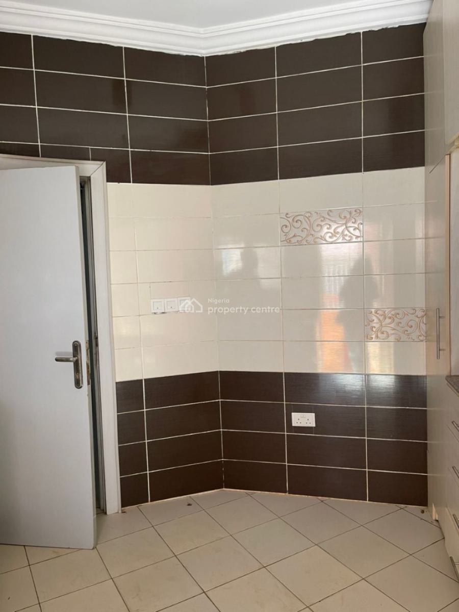 Standard 3bedroom on The First Floor Serviced with Acs , Gas Cooker, Katampe, Abuja, Flat / Apartment for Rent