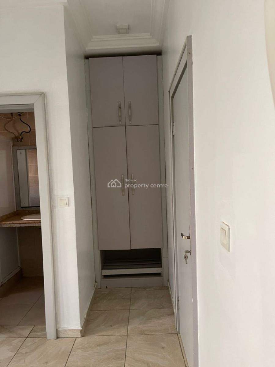 Standard 3bedroom on The First Floor Serviced with Acs , Gas Cooker, Katampe, Abuja, Flat / Apartment for Rent