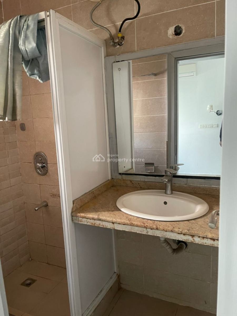 Standard 3bedroom on The First Floor Serviced with Acs , Gas Cooker, Katampe, Abuja, Flat / Apartment for Rent