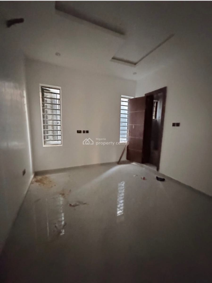 Newly Built 2 Bedroom Apartments, Surulere, Lagos, Block of Flats for Sale