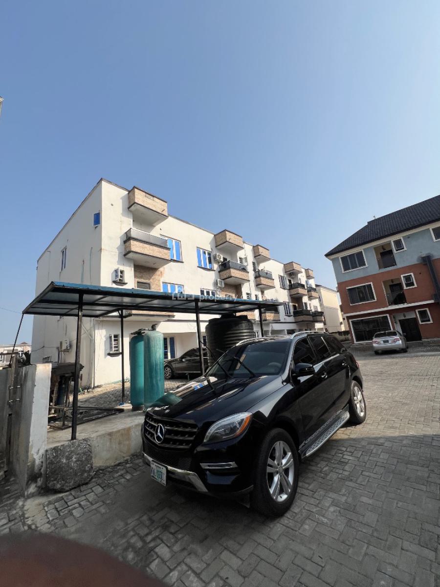 Spacious Studio Apartment with Two Tenants to Share a Big Kitchen, Osapa, Lekki, Lagos, Self Contain (single Rooms) for Rent