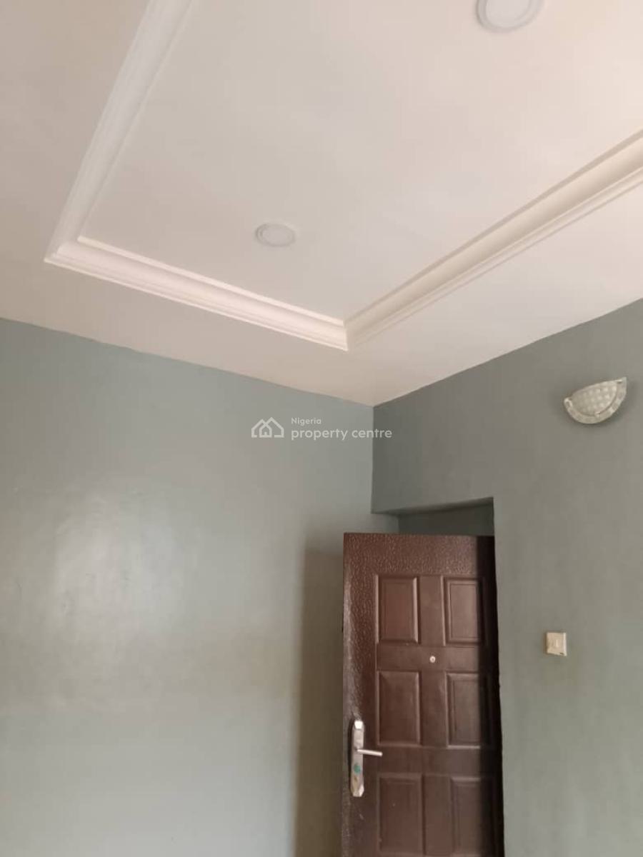 2 Bedroom Apartment in a Secured Neighbourhood, Jimoh Shobowale Street, Gra Phase 1, Magodo, Lagos, Flat / Apartment for Rent