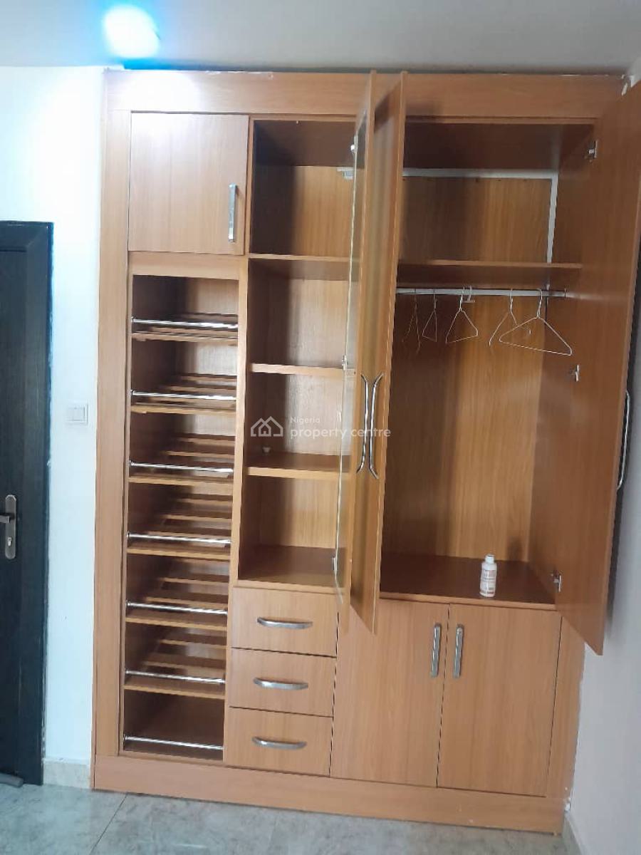 Single Room Ensuit in a Shared Apartment with Ac in a Secure Estate, Ikate, Lekki, Lagos, Self Contain (single Rooms) for Rent