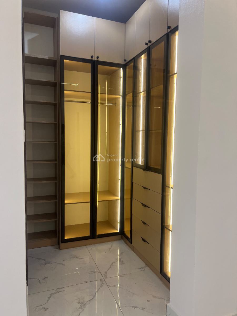 Fully Automated 4-bedrooms Semi-detached Duplex with a Bq, Gra Phase 1, Magodo, Lagos, Semi-detached Duplex for Sale