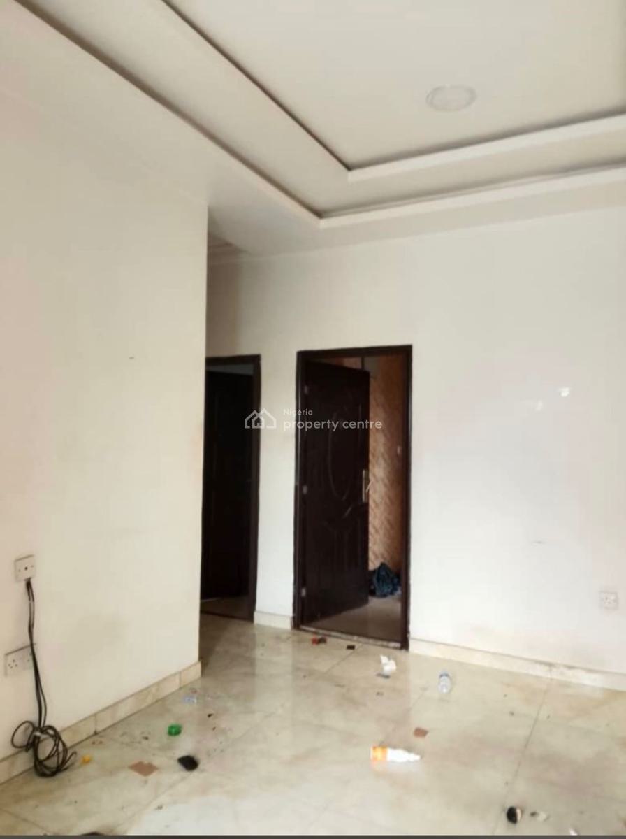 Luxury 2 Bedroom Flat, Gra Phase 1, Magodo, Lagos, Flat / Apartment for Rent