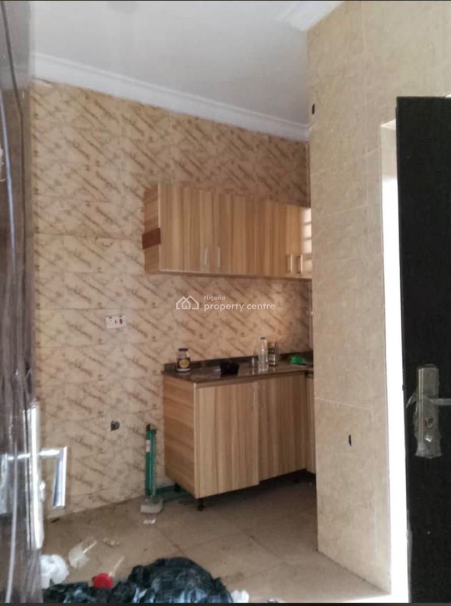 Luxury 2 Bedroom Flat, Gra Phase 1, Magodo, Lagos, Flat / Apartment for Rent