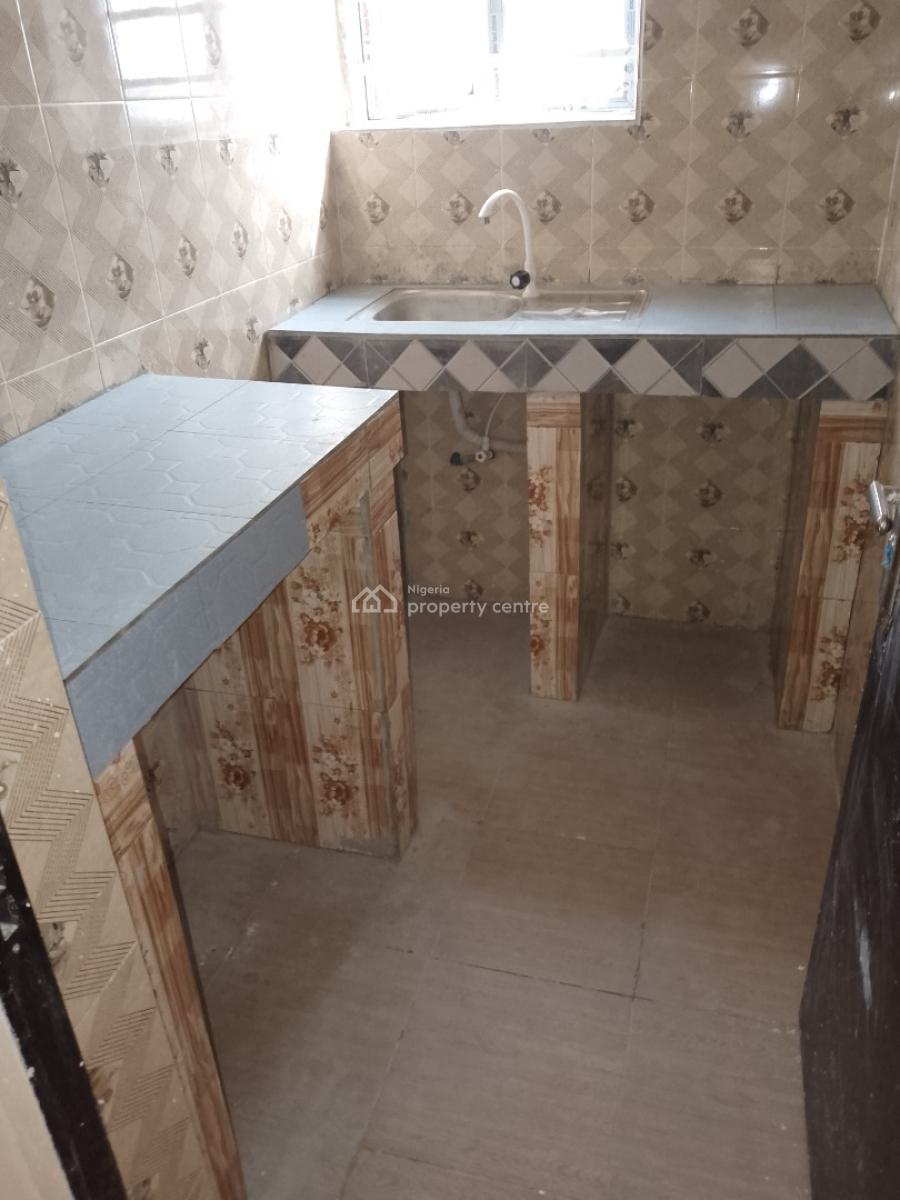 Accessible and Massively Mini Flat,, Desa Road Ibeju-lekki Lagos, Onosa, Ibeju Lekki, Lagos, Mini Flat (room and Parlour) for Rent