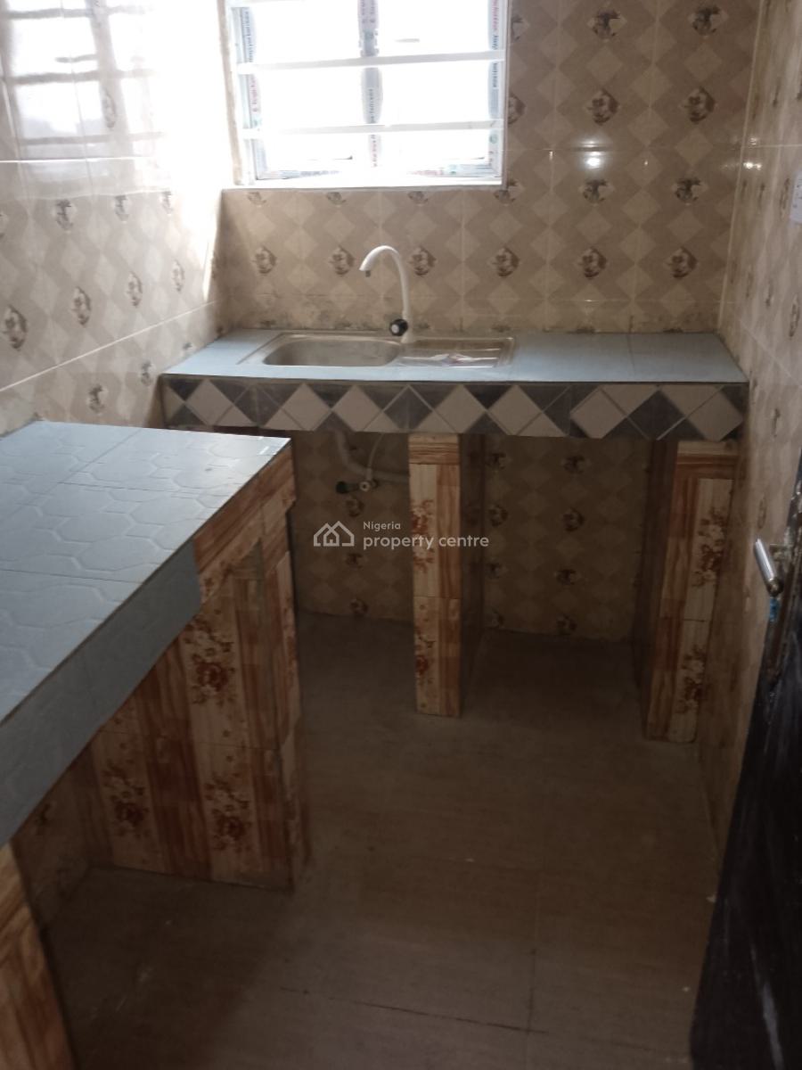 Accessible and Massively Mini Flat,, Desa Road Ibeju-lekki Lagos, Onosa, Ibeju Lekki, Lagos, Mini Flat (room and Parlour) for Rent