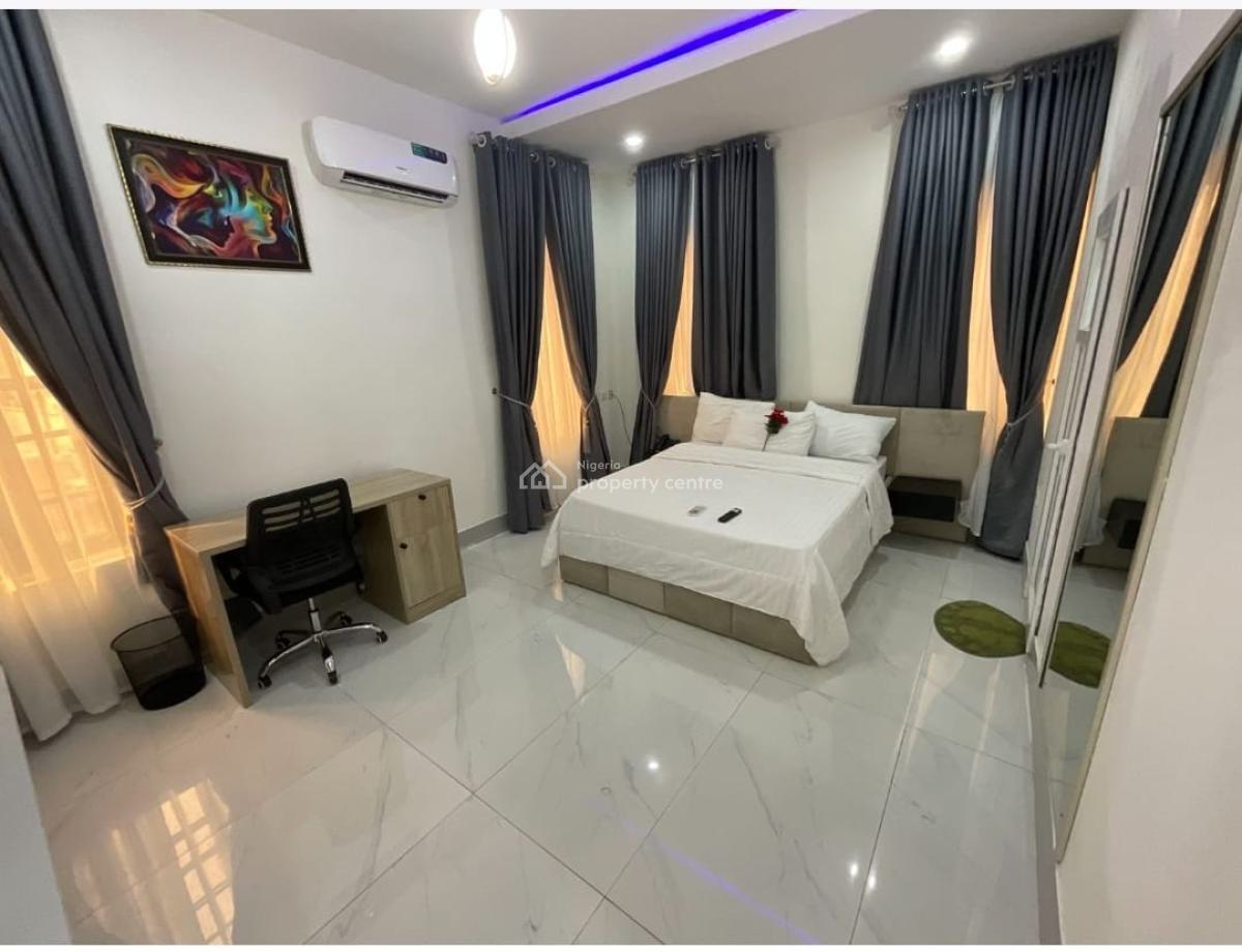 Luxury 2 Bedroom Apartment, Ikota, Lekki, Lagos, Flat / Apartment Short Let