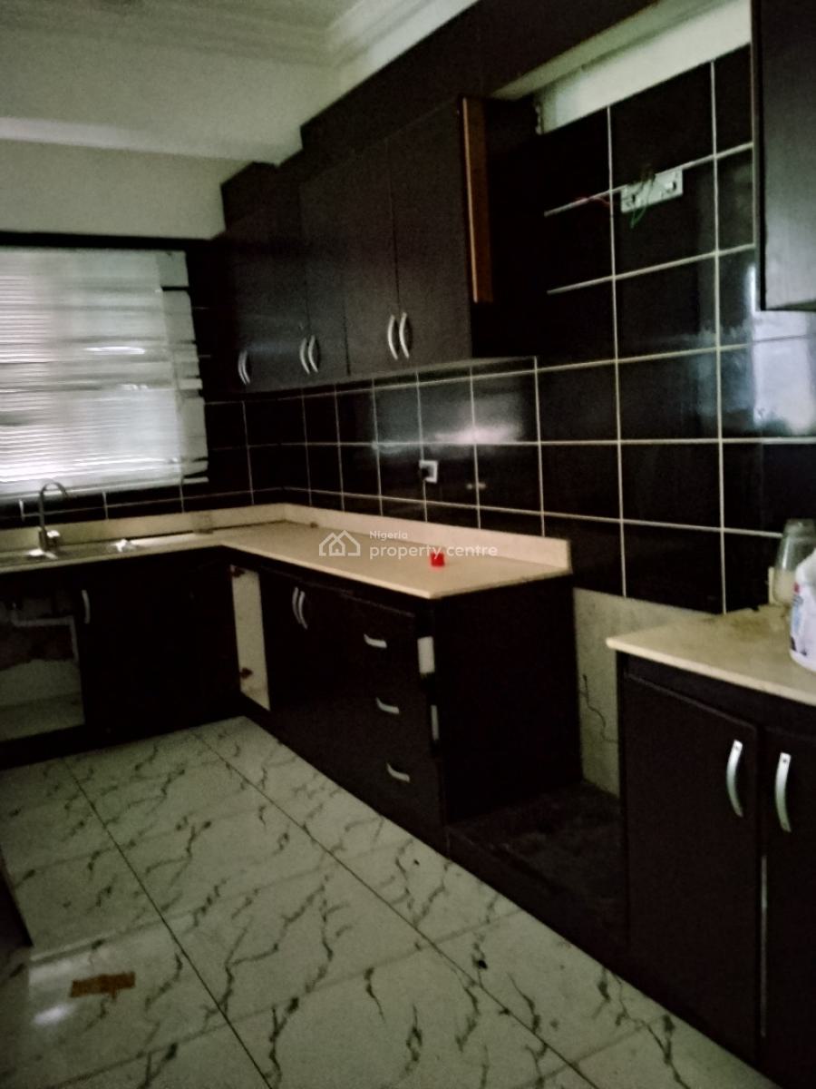 Two Bedroom, Ilasan, Lekki, Lagos, Flat / Apartment for Rent