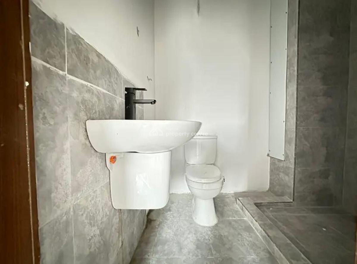 Newly Built 2bedroom Apartment on 4th Floor with Elevator, Ilasan Ikate Lekki, Ikate, Lekki, Lagos, Flat / Apartment for Rent