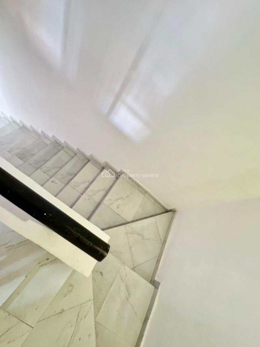 3 Bedroom Maisonette with 1 Room Bq( First Floor), Lekki Phase 1, Lekki Phase 1, Lekki, Lagos, Terraced Duplex for Rent