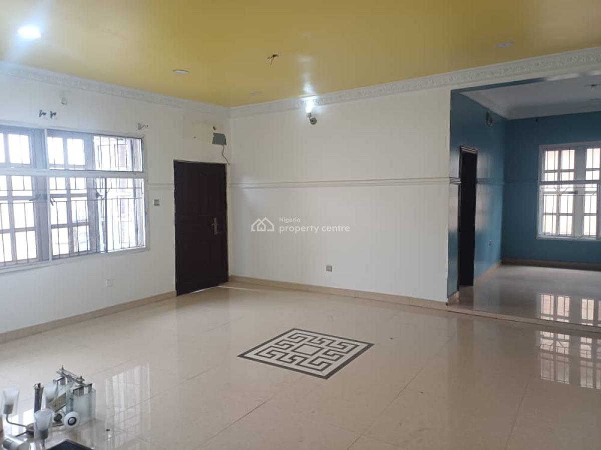 Spacious 3bedroom Apartment ( 2nd Floor, Lekki Phase 1, Lekki Phase 1, Lekki, Lagos, Flat / Apartment for Rent