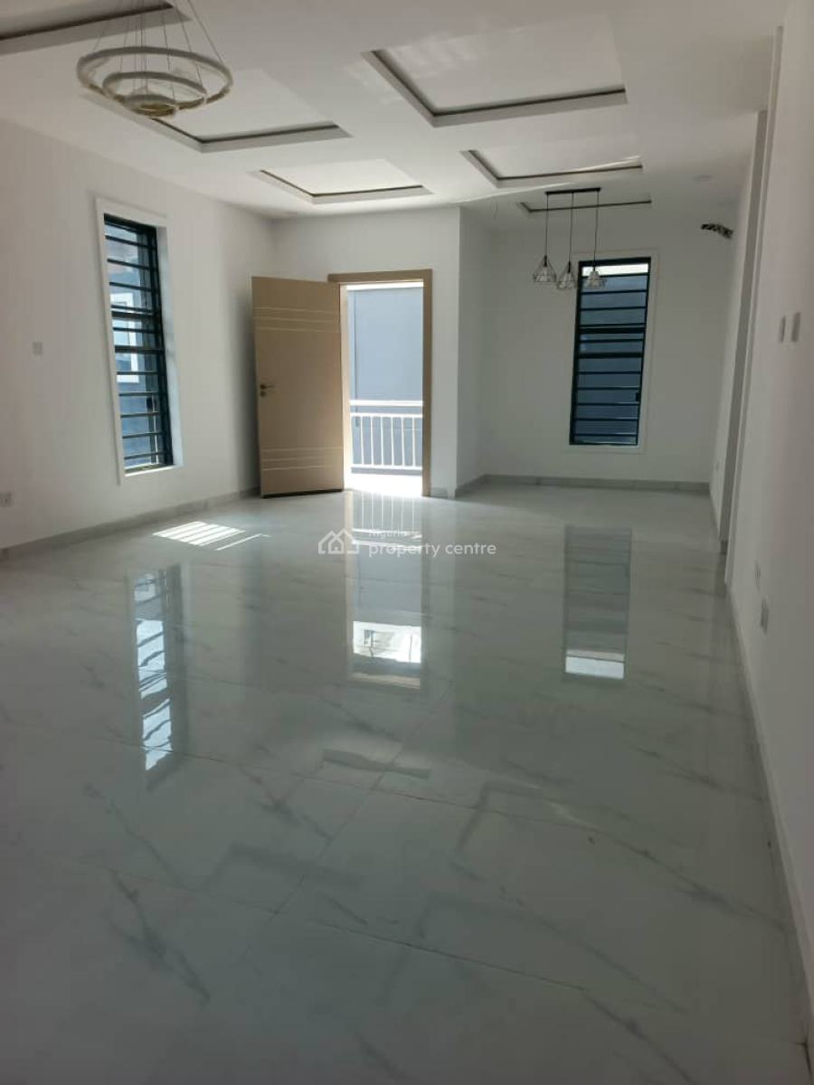 3 Bedroom Apartment, Omole Phase 1, Ikeja, Lagos, Flat / Apartment for Rent