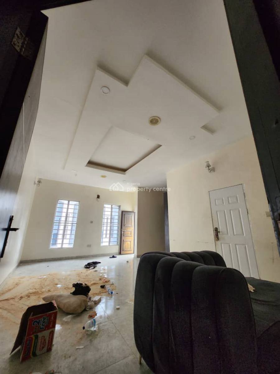 Spacious Master Bedroom Shared Apartment, Lekki County Estate, Ikota, Lekki, Lagos, Self Contain (single Rooms) for Rent