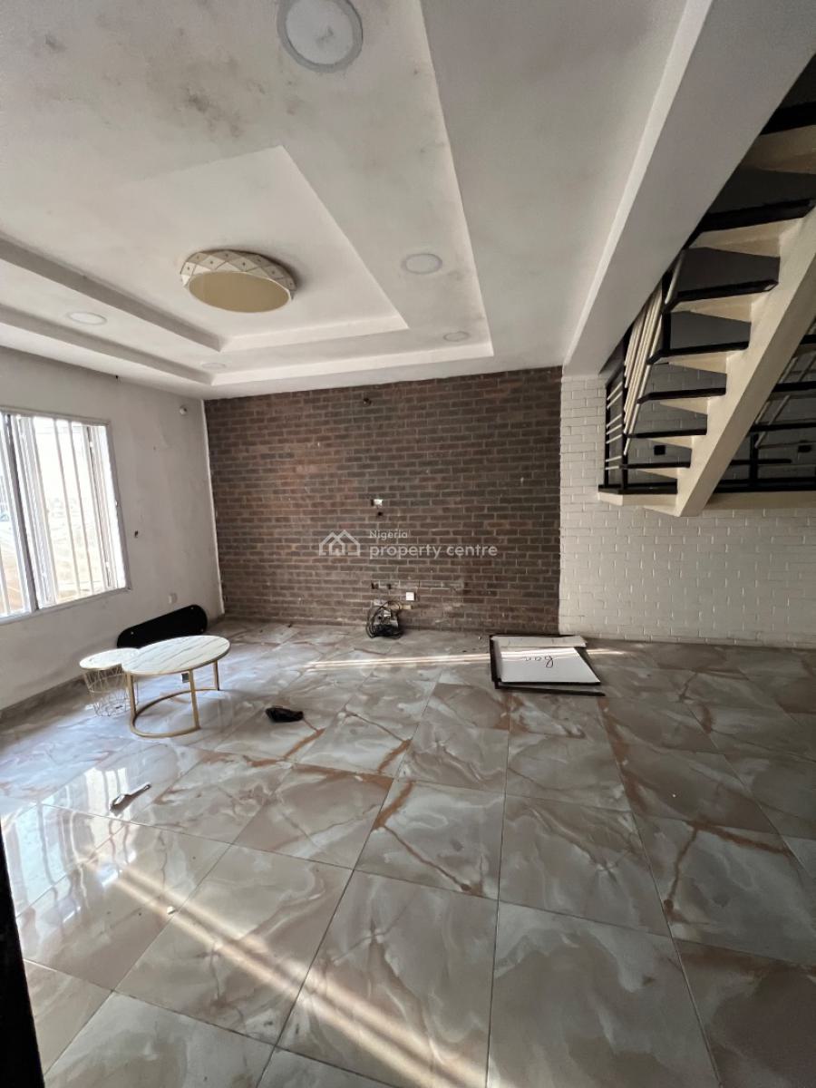 Exotic 3-bedroom Terrace Duplex Located at a Flood-free Area, Osapa, Lekki, Lagos, Flat / Apartment for Rent