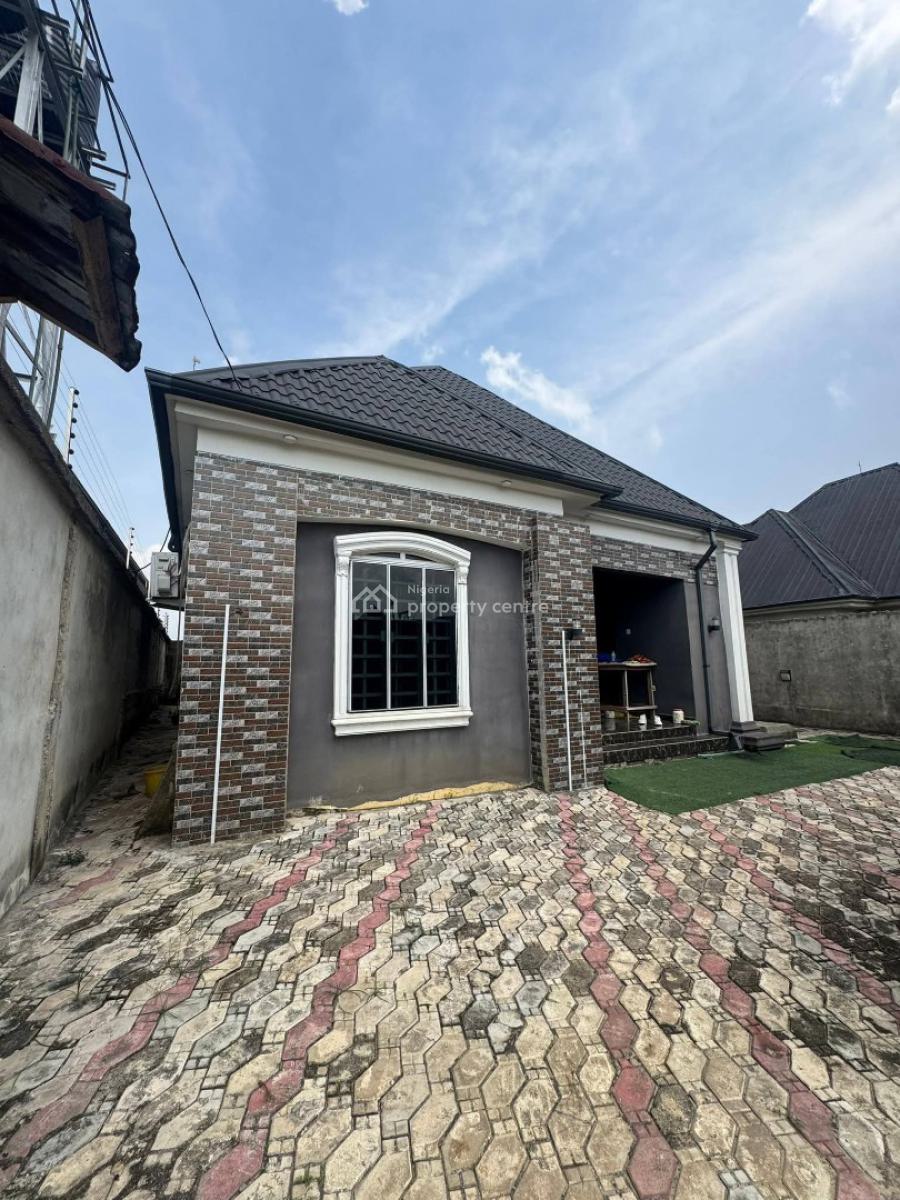 3 Bedroom Bungalow, Radio Estate, Nta Road, Port Harcourt, Rivers, Detached Bungalow for Sale