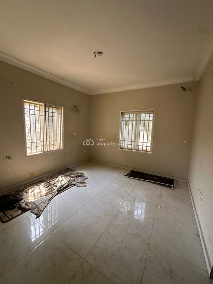 Clean and Spacious 3 Bedroom Apartment, Games Village Axis, Kaura, Abuja, Flat / Apartment for Rent