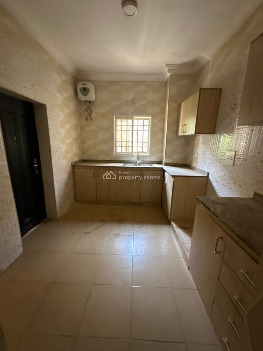 Clean and Spacious 3 Bedroom Apartment, Games Village Axis, Kaura, Abuja, Flat / Apartment for Rent