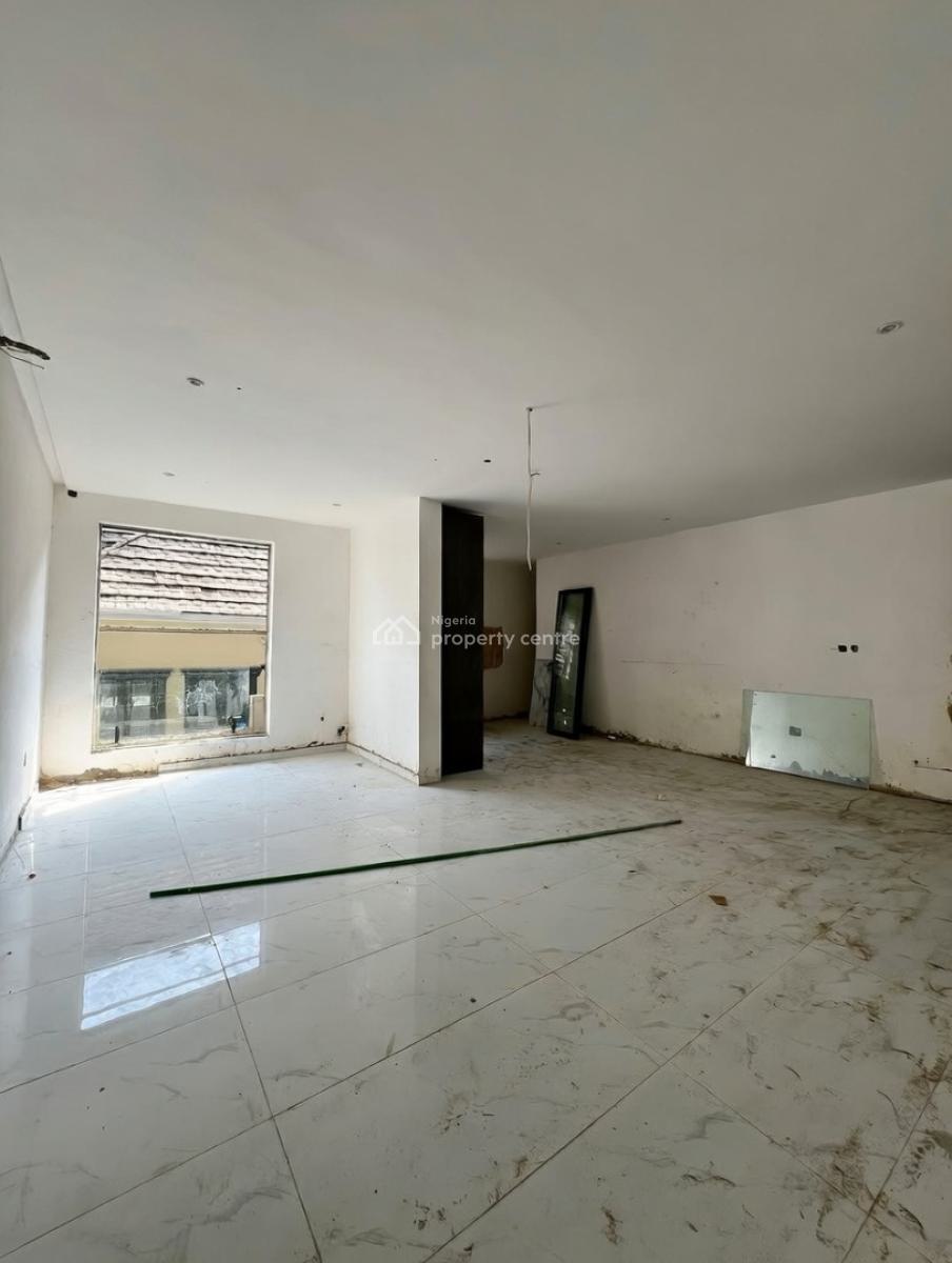 Luxury 2 Bedroom Apartment, Lekki Phase 1, Lekki, Lagos, Block of Flats for Sale