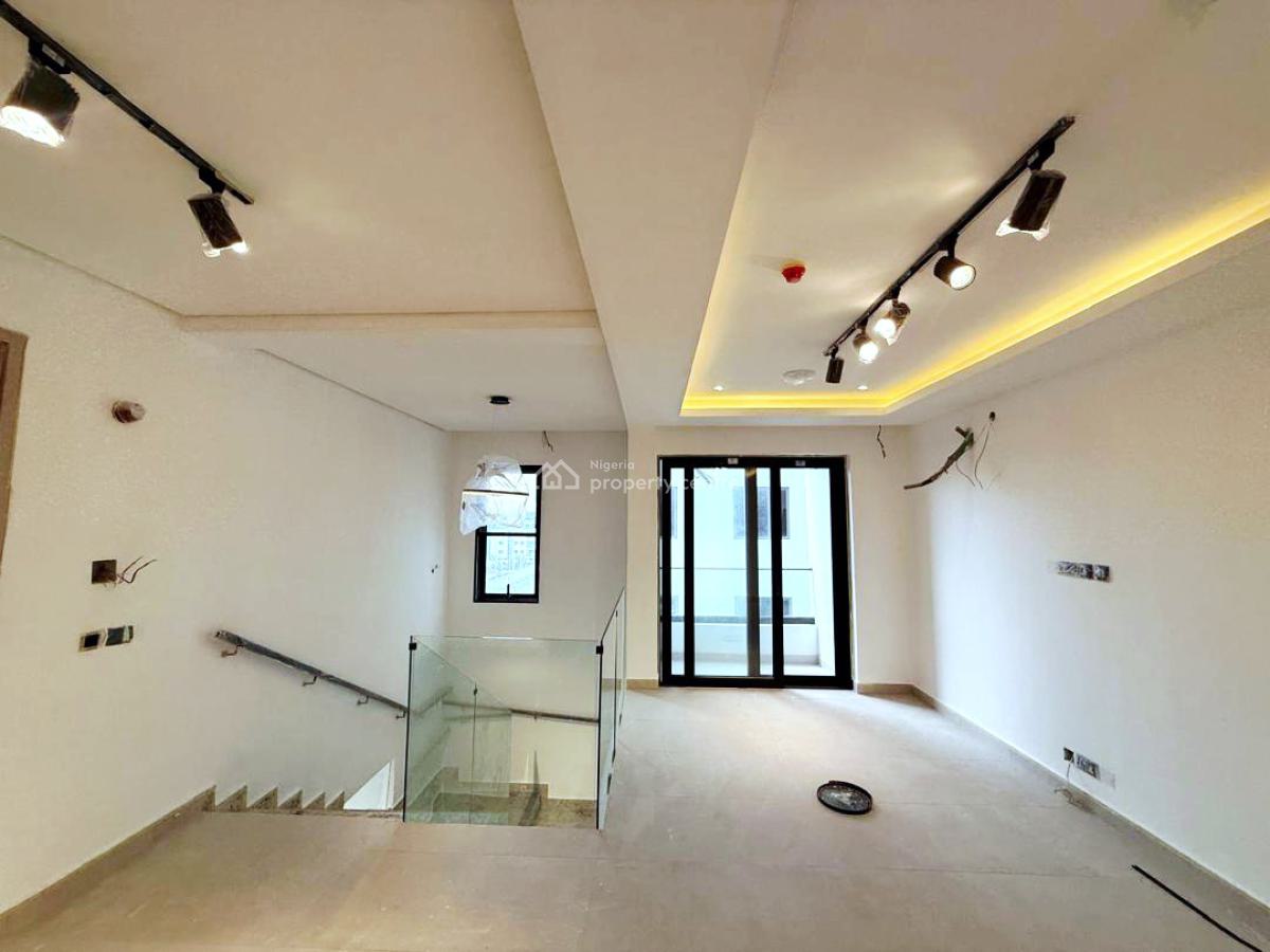 Contemporary 4 Bedroom Maisonette, Off Banana Island Road, Banana Island, Ikoyi, Lagos, Terraced Duplex for Sale