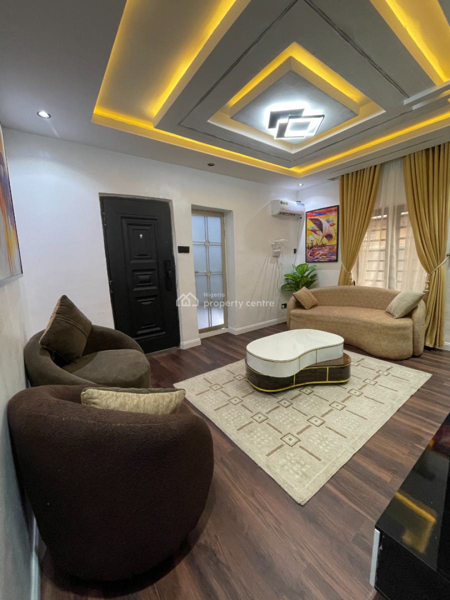 Luxurious 2 Bedroom in Allen Ikeja 10min The Airport, Emina Cresent, Allen, Ikeja, Lagos, Flat / Apartment Short Let
