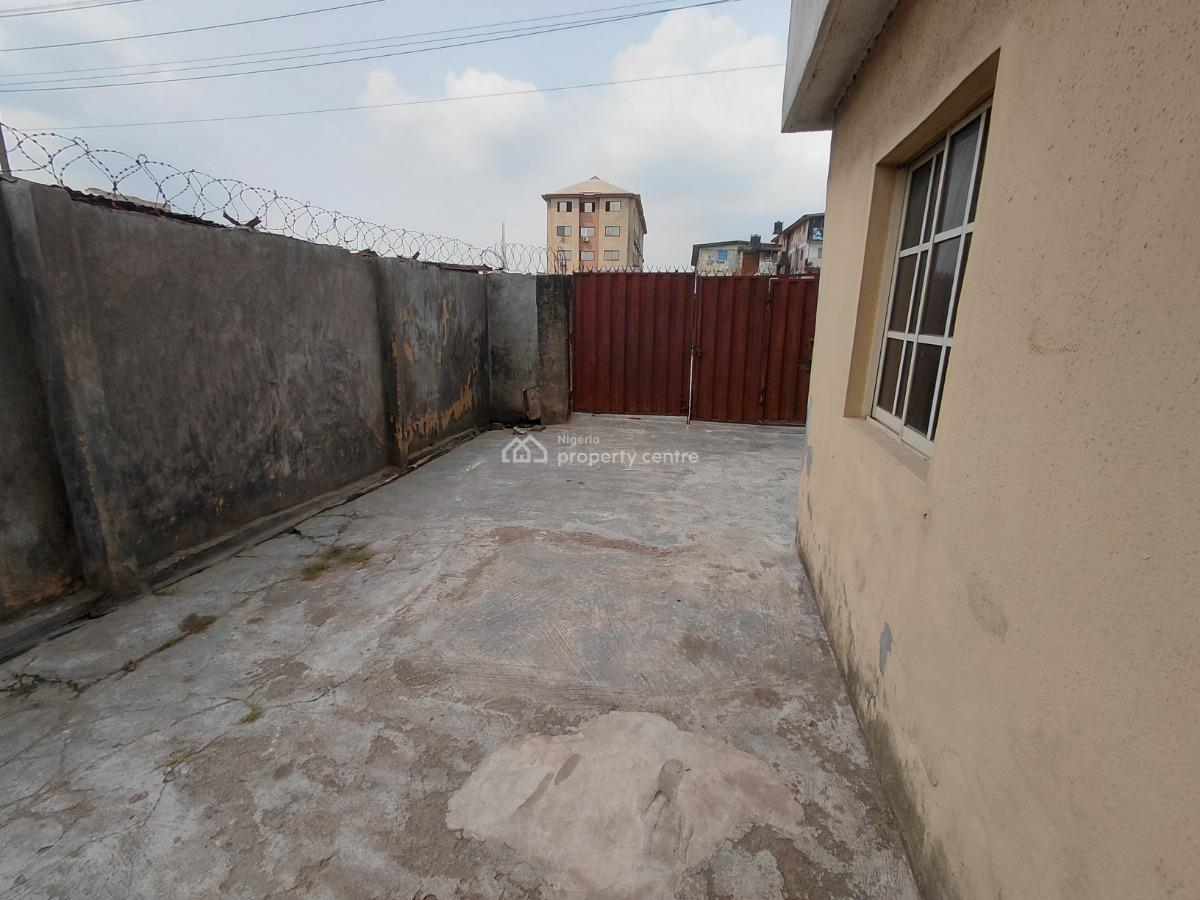 Premium Office/ Warehouse Space in a Well Positioned Area, Aliu, Mile 12, Kosofe, Lagos, Commercial Property for Rent