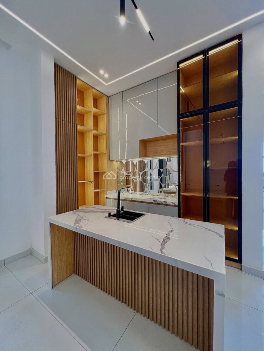 Contemporary Designed 5 Bedroom Fully Detached Home, Ajah, Lagos, Detached Duplex for Sale