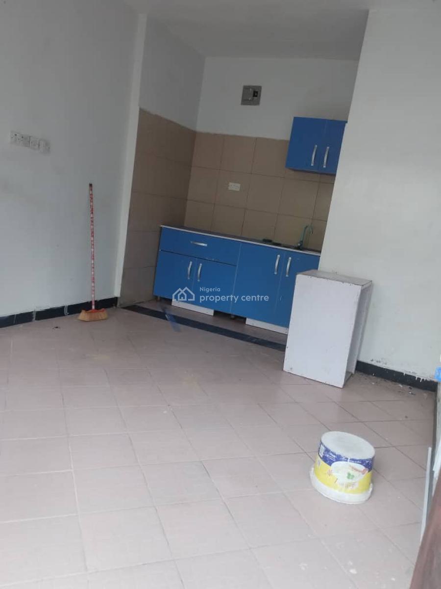 Spacious Room Self Con at Bakare Estate Lekki, Bakare Estate Off Agungi Road, Lekki, Lagos, Self Contain (single Rooms) for Rent