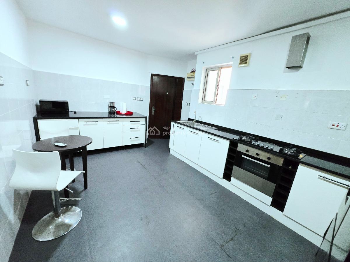 Well Maintained 3 Bedroom Duplex, Old Ikoyi, Ikoyi, Lagos, Terraced Duplex for Sale