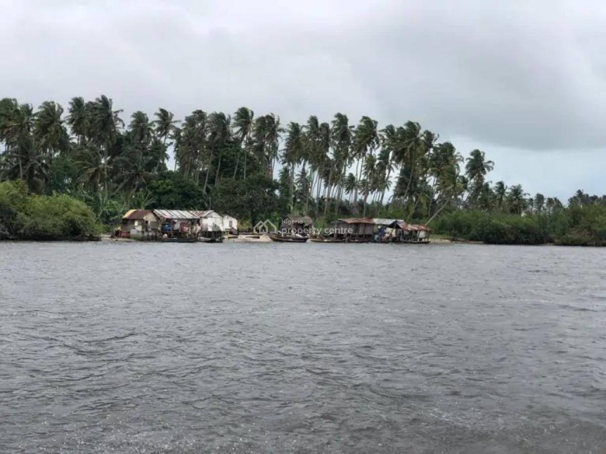 20hecteres Waterfront Land Situated @ Ilashe ,snake Island, Ilashe ,snake Island ,opposite Navytown /kirikiri ,apapa ,lagos,nig, Ilashe, Lagos, Mixed-use Land for Sale