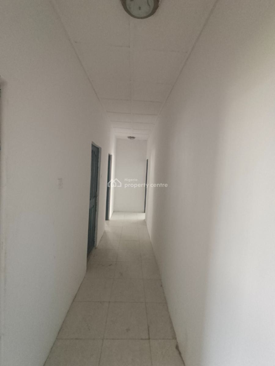 Spacious 2 Bedrooms Flat, Thomas Estate, Ajah, Lagos, Flat / Apartment for Rent