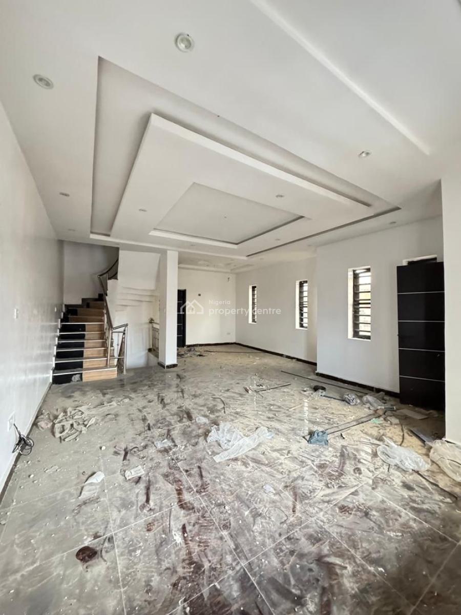 4 Bedrooms Duplex with a Room Bq, Surulere, Lagos, Semi-detached Duplex for Sale