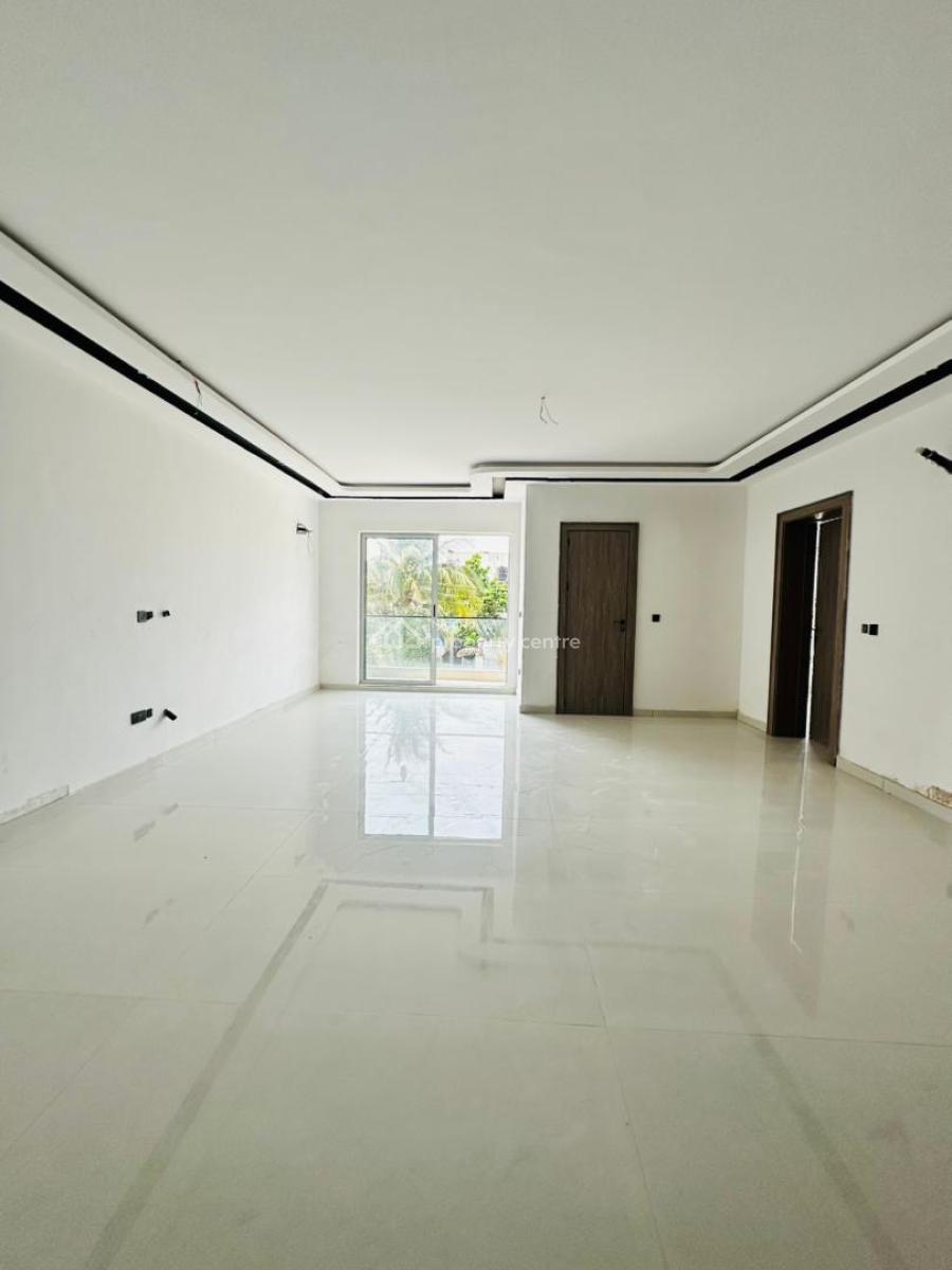 Luxuriously Finished 2 Bedrooms Apartment with Swimming Pool, Gym & Elevar, Lekki Phase 1, Lekki, Lagos, Flat / Apartment for Sale