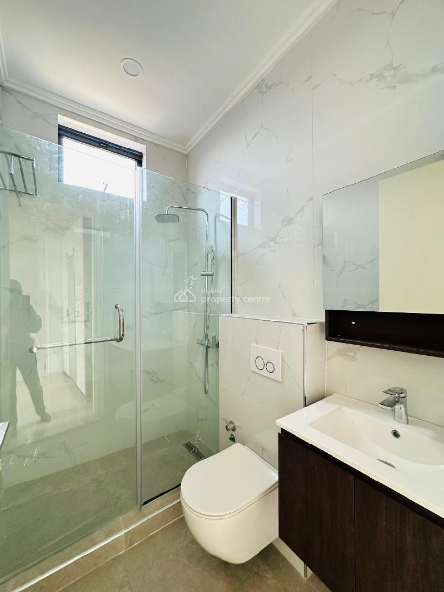 Elegantly Built 4 Bedroom Maisonette with Bq & Swimming Pool, Lekki Phase 1, Lekki, Lagos, Flat / Apartment for Sale