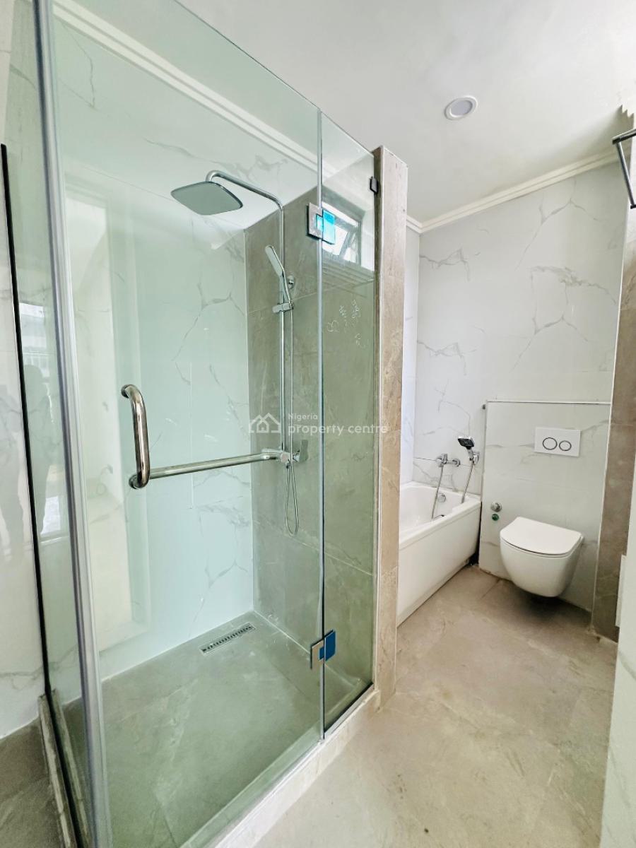 Elegantly Built 4 Bedroom Maisonette with Bq & Swimming Pool, Lekki Phase 1, Lekki, Lagos, Flat / Apartment for Sale