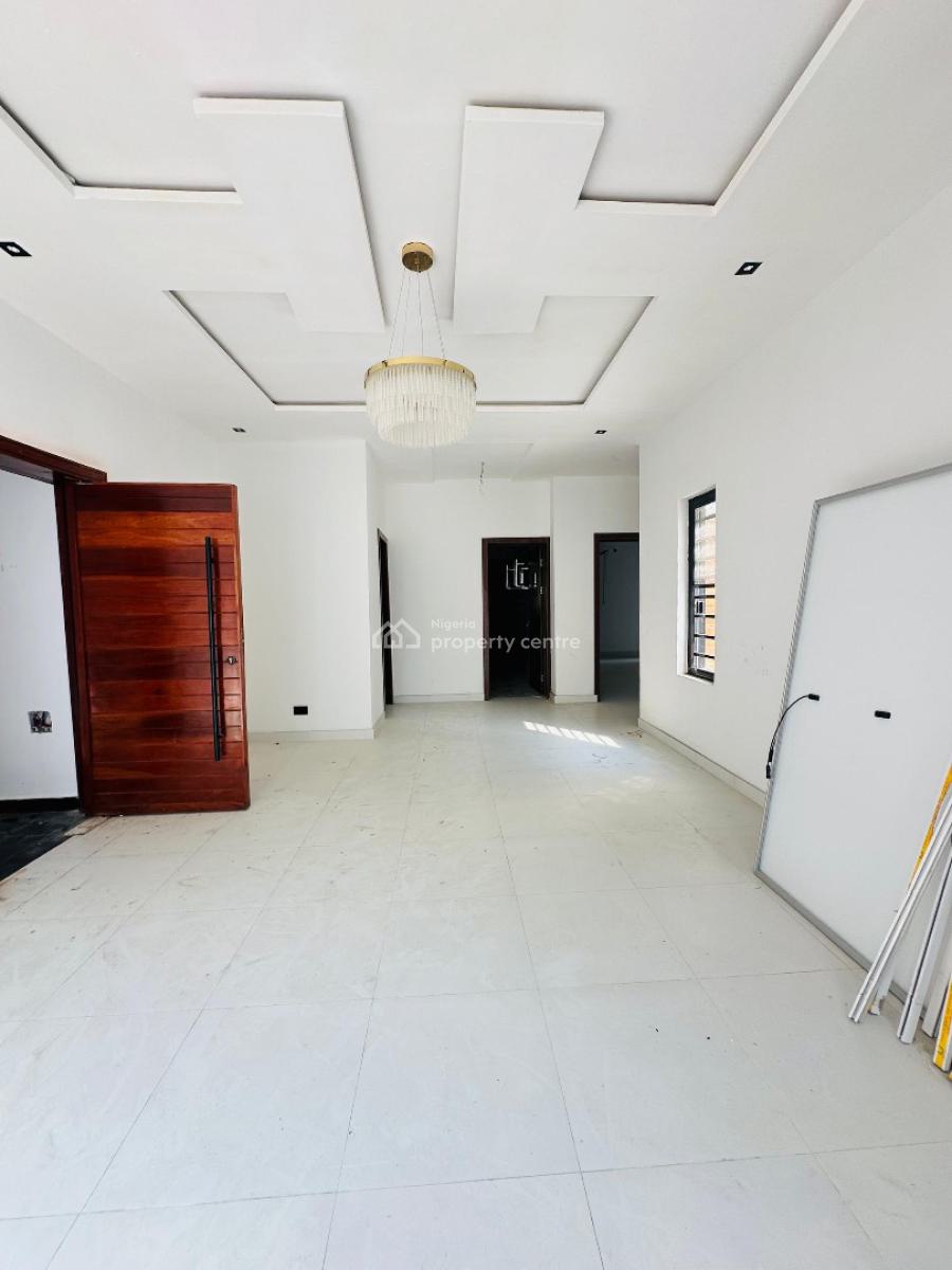 Spaciously 2bedroom Apartment with Bq in Lekki Phase 1, Lekki Phase One ,lekki ,lagos ,nigeria, Lekki Phase 1, Lekki, Lagos, Flat / Apartment for Sale