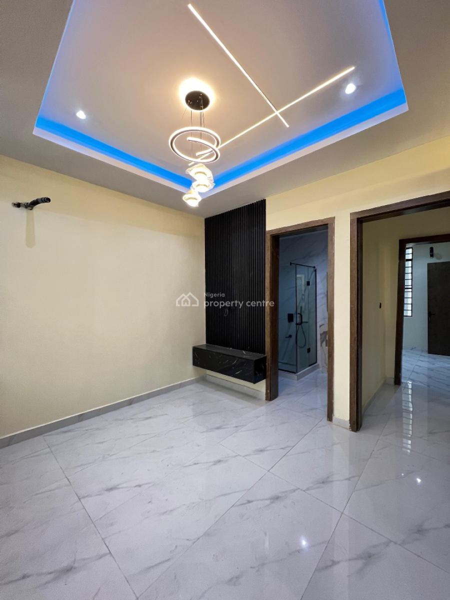 Exquisitely Finished 2 Bedroom Apartment with Elevator, Lekki Phase 1, Lekki, Lagos, Flat / Apartment for Sale