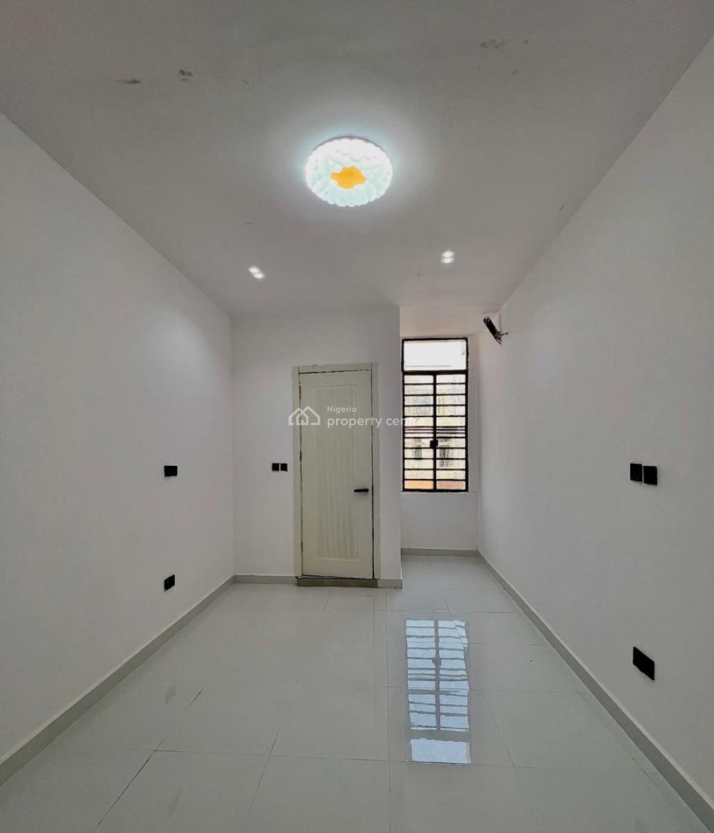 Fully Serviced 2 Bedroom Apartments, Well Finished, Ologolo, Lekki, Lagos, Block of Flats for Sale