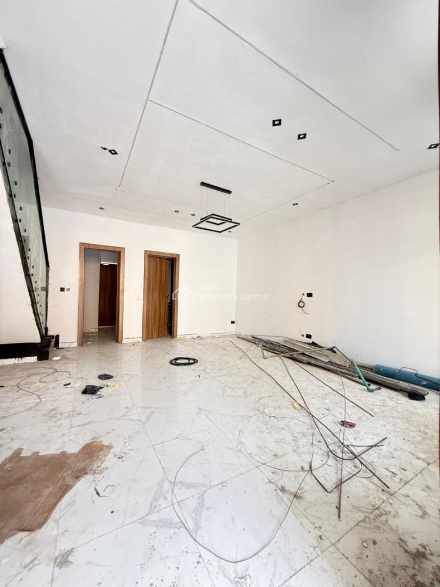 Newly Built Serviced 2 Bedroom Penthouse with Elevator, Chevron Toll Gate, Lekki, Lagos State., Lekki, Lagos, Block of Flats for Sale