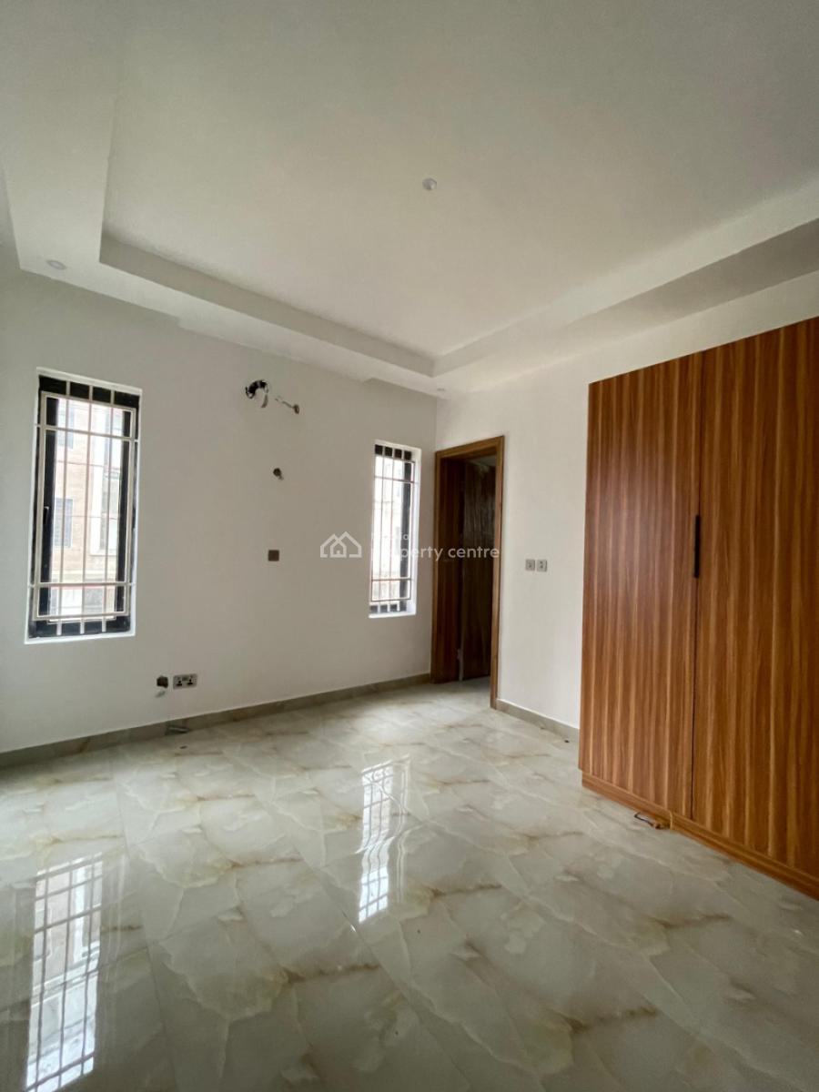 Spacious 4 Bedroom Fully Detached Duplex Ante Room and Bq, Lekki Phase 1, Lekki, Lagos, Detached Duplex for Sale