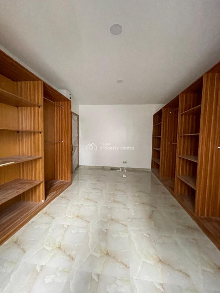 Spacious 4 Bedroom Fully Detached Duplex Ante Room and Bq, Lekki Phase 1, Lekki, Lagos, Detached Duplex for Sale