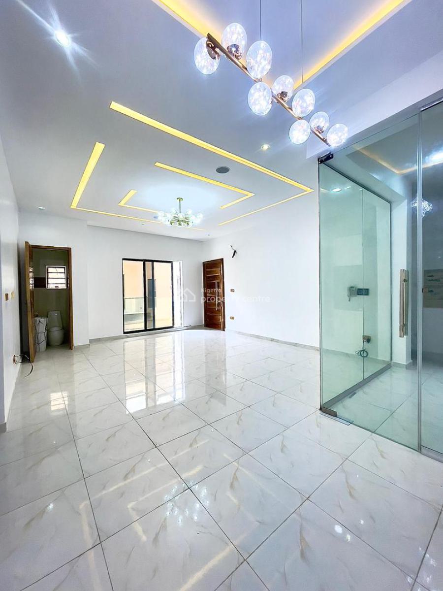 Lovely 2 Bedroom Apartment in a Nice Neighbourhood, Agungi, Lekki, Lagos, Flat / Apartment for Sale