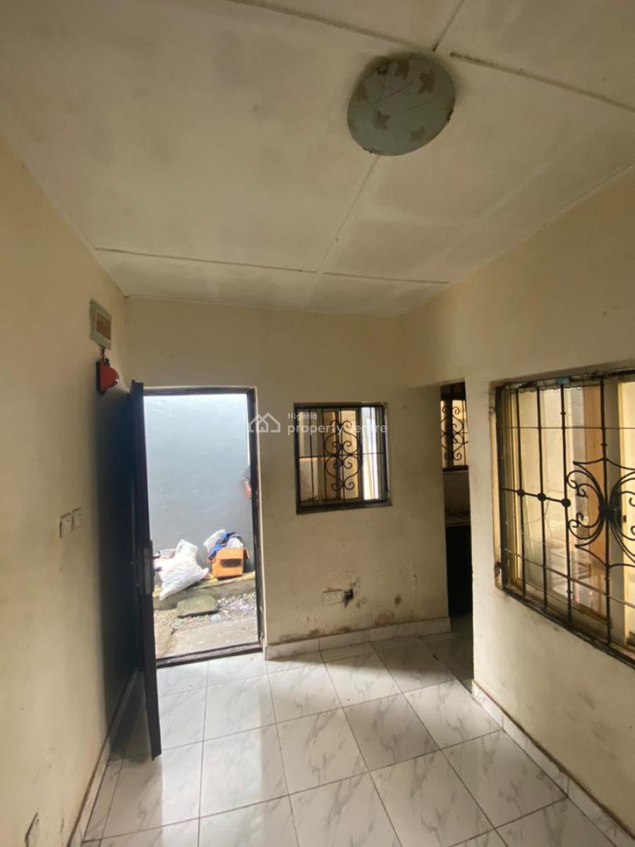 Luxury Self Contained with Excellent Facility, Ogidan, Ajah, Lagos, Self Contain (single Rooms) for Rent