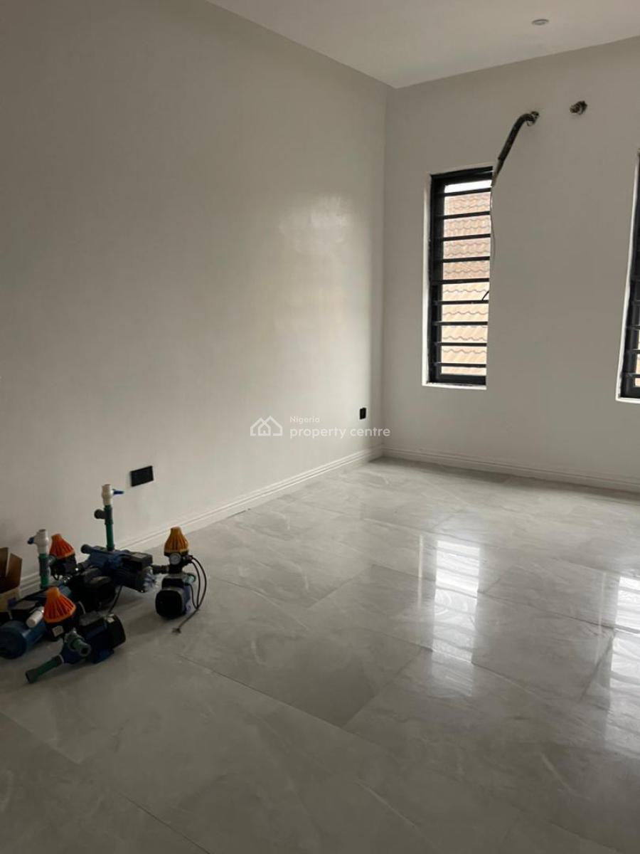 Luxury 4 Bedroom Terrace Duplex with Excellent Facility, Ologolo, Lekki, Lagos, Terraced Duplex for Rent