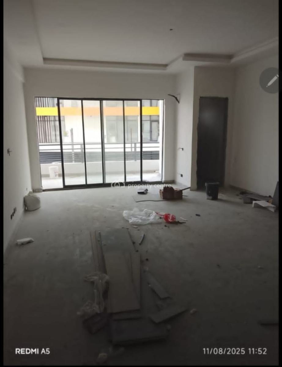 Newly Built 2 & 3 Bed Flats + Pool + Gym + Elevator + Bq, Lekki, Lagos, Flat / Apartment for Rent