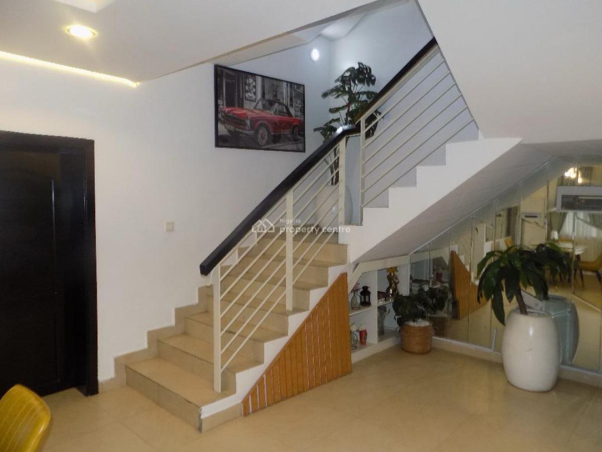 Weekly Girls Shared House, Lekki, Lagos, Terraced Duplex Short Let